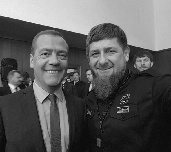 Кадыров похвалил Медведева.jpg